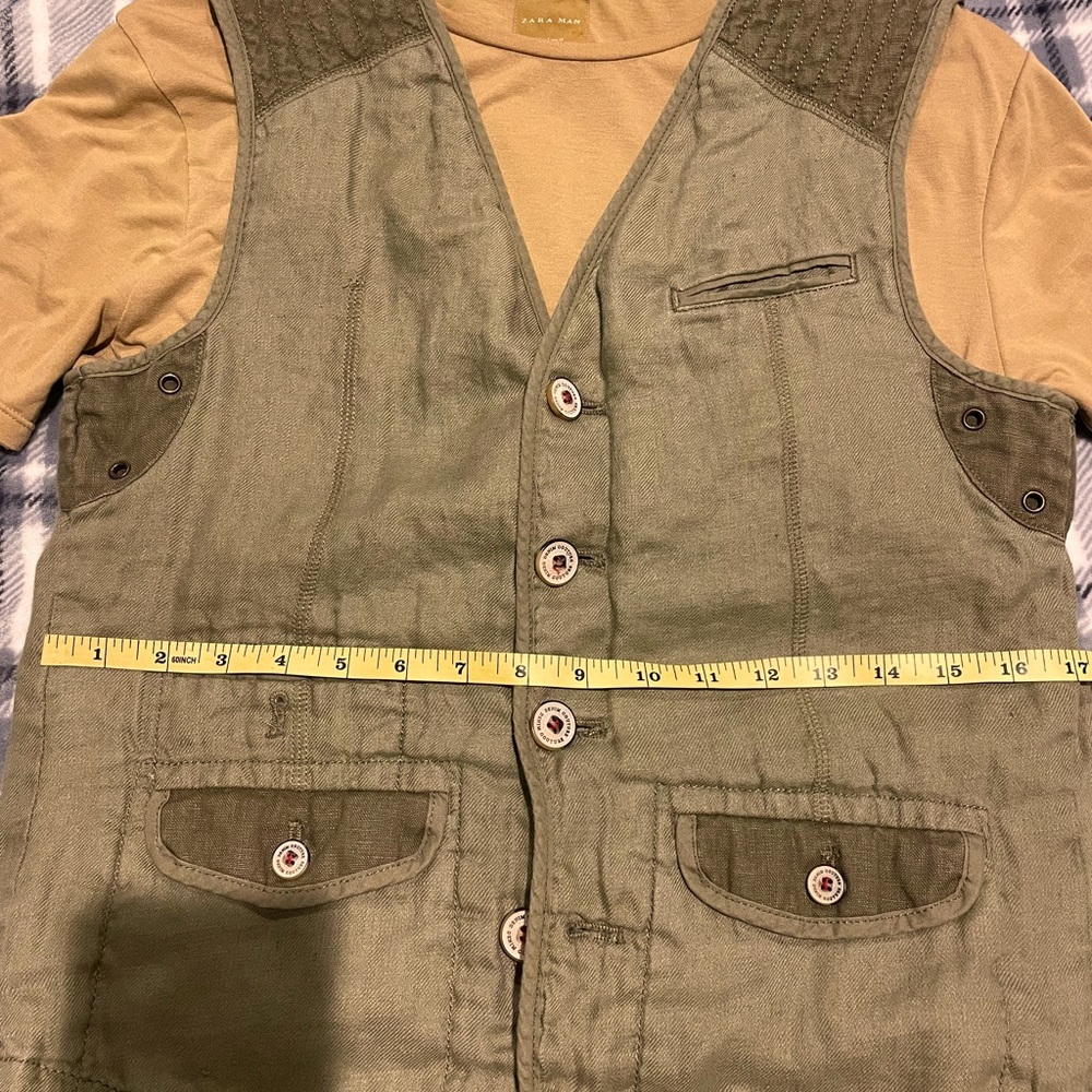 Buy Vest Free T-shirt.
Buttons Vest.